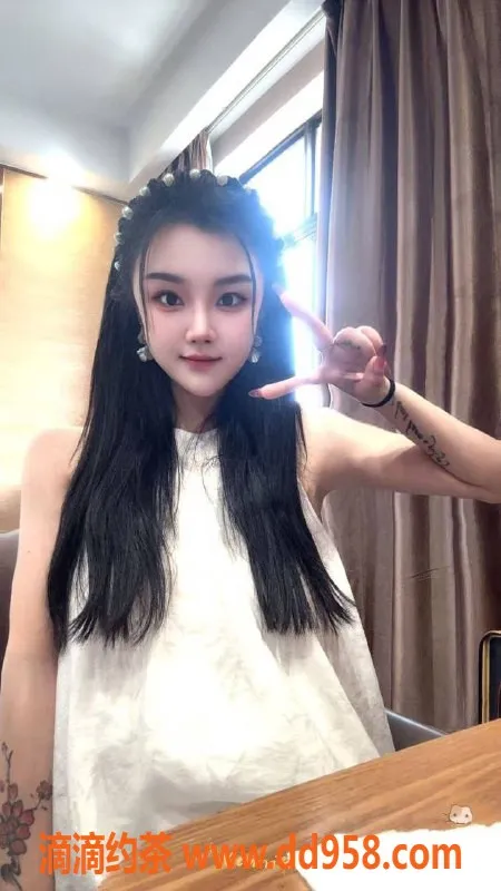 北京spa会所-朝阳学妹 21岁163身高38D 丰满可爱型 服务多样茶费6张