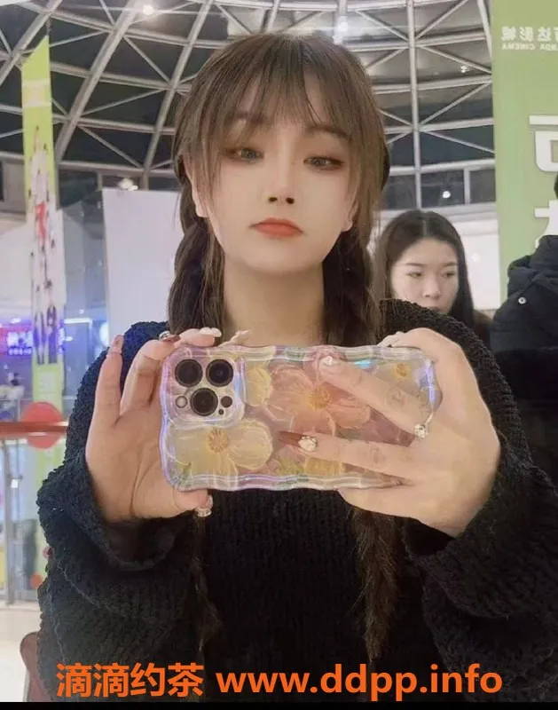 北京spa会所-朝阳学妹 21岁163身高38D 丰满可爱型 服务多样茶费6张