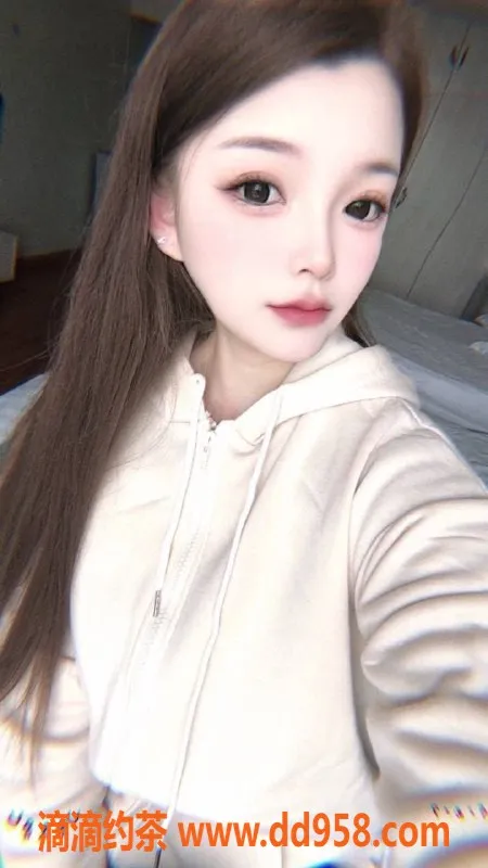 南通楼凤-南通草莓07，165高身、90斤、情绪价值满分！