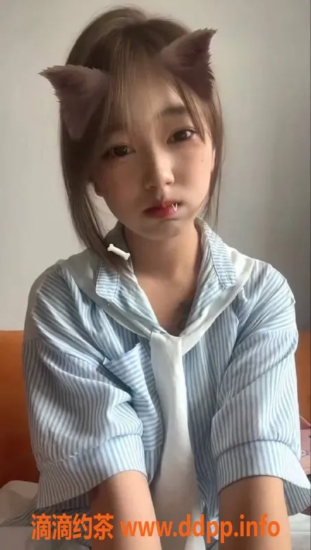 成都楼凤-成都新款嫩妹葫芦，166cm大奶，690起服务