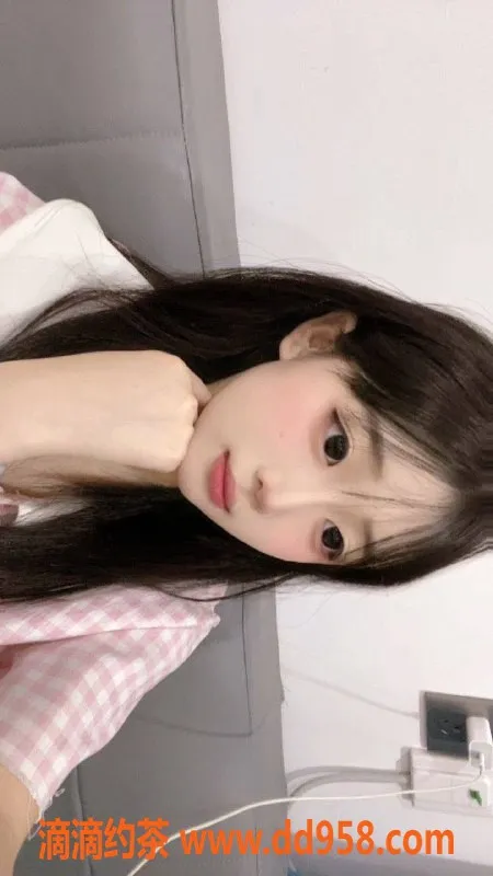 深圳楼凤-南山思思，600元享鸳鸯浴与情趣服务