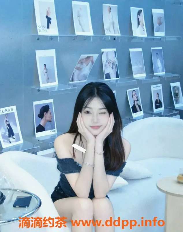 广州楼凤-天河欢欢，8P鸳鸯浴嫩妹等你来体验