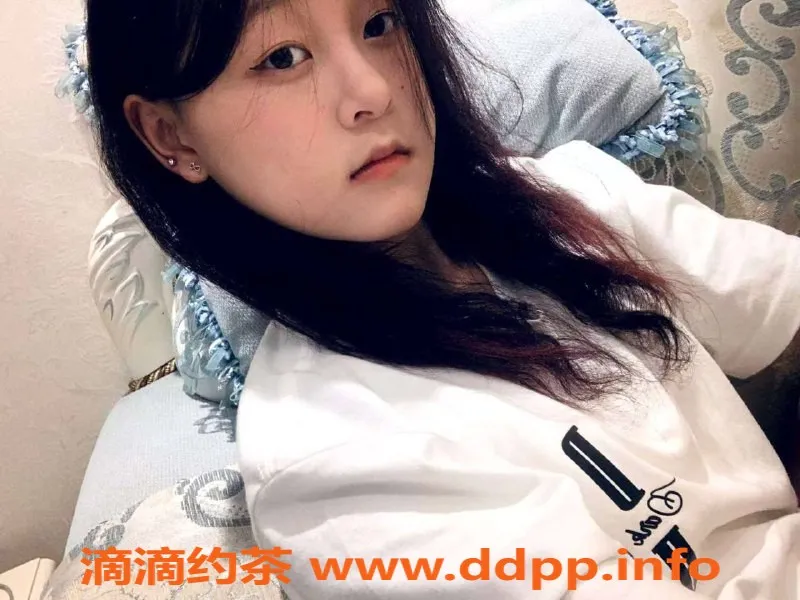 深圳楼凤-龙华小慧嫩妹，799元送舌吻服务