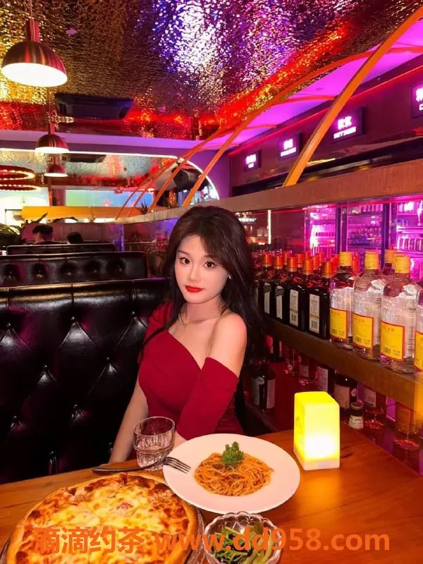 常州楼凤-常州小月 23岁168cm C罩杯 服务价8起