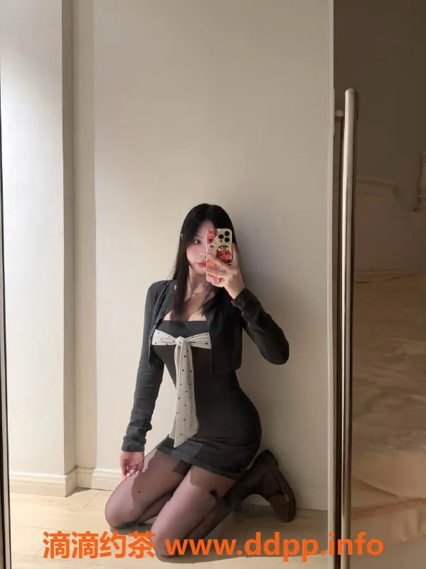 广州楼凤-天河嫩妹梦梦，8P服务等你体验