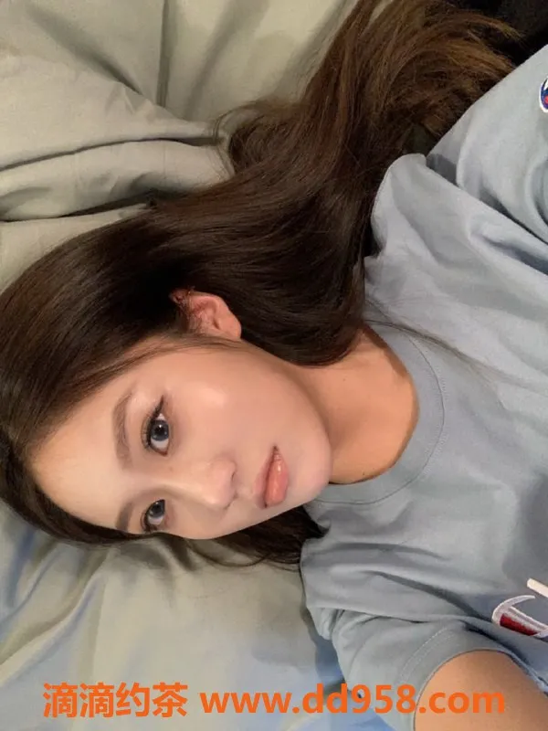广州楼凤-天河御姐恬恬，8P鸳鸯浴等你来体验