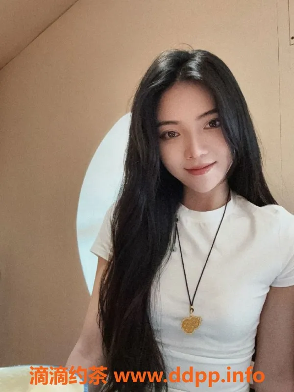 广州楼凤-天河颜诺伊，900元私密服务，身材迷人