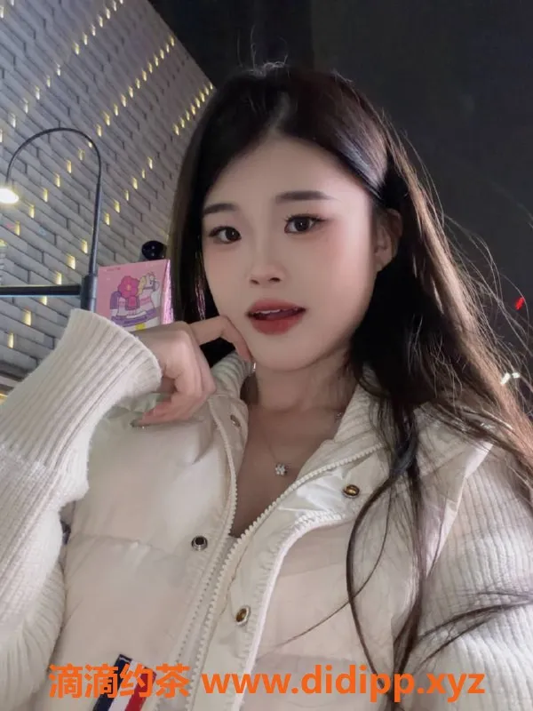 广州楼凤-天河舒淇，700元私密服务，值得一试！