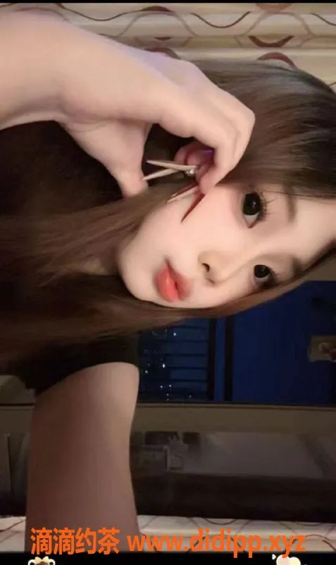 广州楼凤-荔湾沐沐，698元激情服务体验