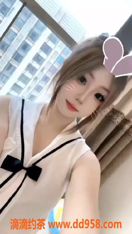 广州楼凤-荔湾沐沐，698元激情服务体验