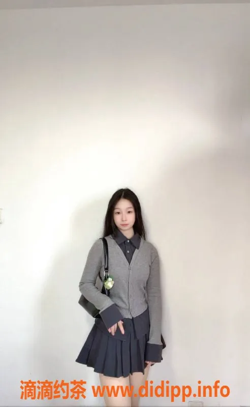 扬州楼凤资源信息,扬州邗江小月，态度极佳的学生妹