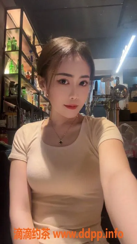 长沙楼凤-芙蓉区19岁苏苏，172cm完美身材，36C诱惑