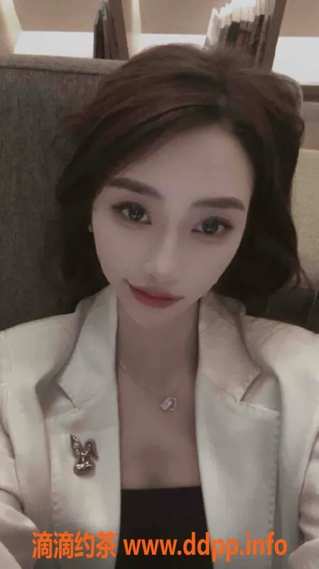 北京楼凤-朝阳三里屯苏沫，成熟御姐陪伴，茶费仅9