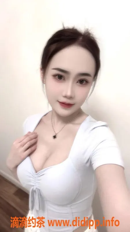 长沙楼凤-芙蓉区19岁苏苏，172cm完美身材，36C诱惑