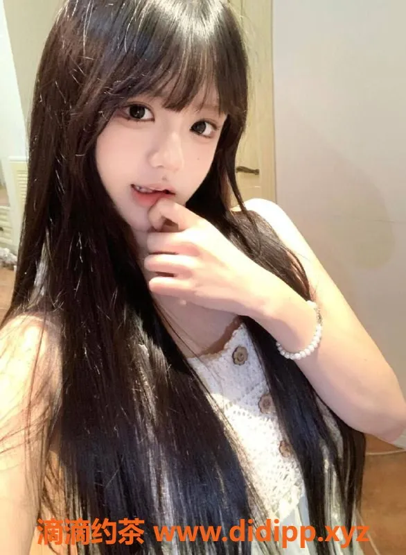 深圳楼凤-南山艺名仔仔 20岁165cm 43kg 36C网红模特