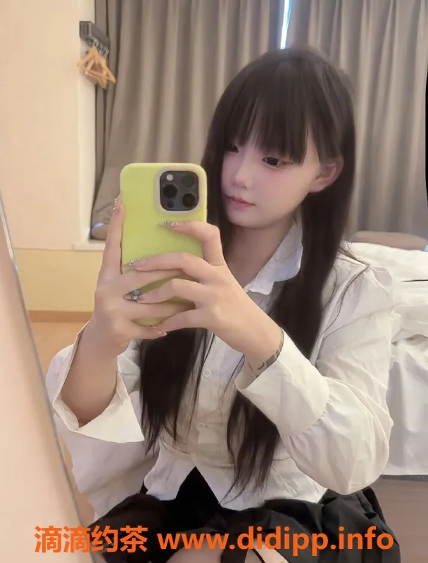 常州楼凤资源信息,溧阳07嫩妹七七，162cmD罩杯，陪浴口调情