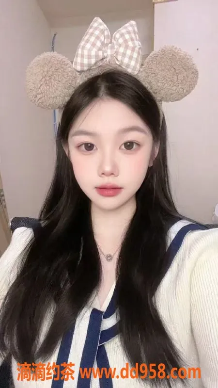 常州楼凤-武进万达18岁嫩妹舟舟，身高170，价850/p