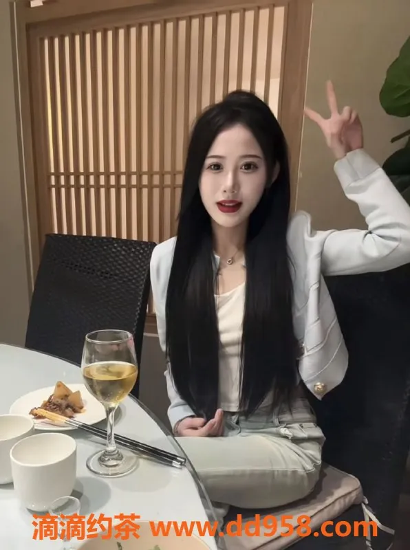 常州楼凤资源信息,武进小贝壳：177cm大长腿极品御姐，600元起