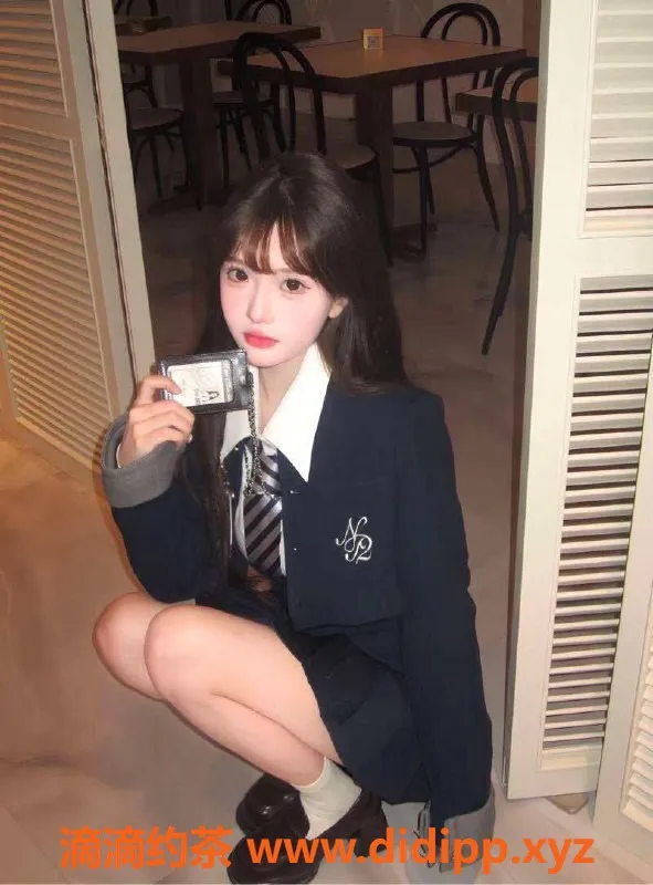 广州楼凤-天河小沫沫，身材火辣，课费1100p