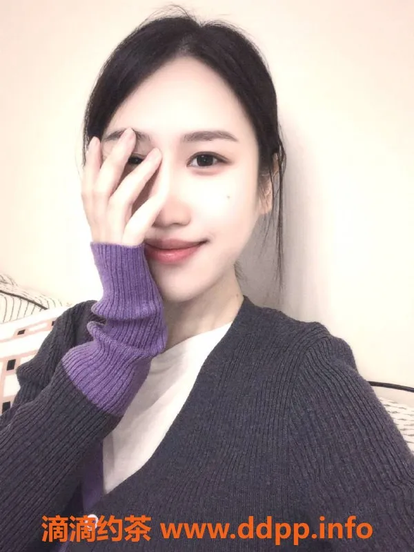 广州楼凤-荔湾素颜，400元预约体验