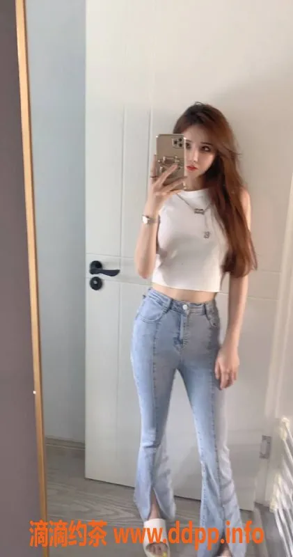 深圳楼凤-福田芝士，制服诱惑，900P享受