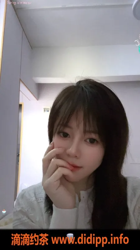 广州楼凤-天河诗诗，800元私密服务，体验不一样的快乐