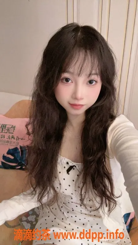 广州楼凤-金沙洲贝贝，800元私密服务体验