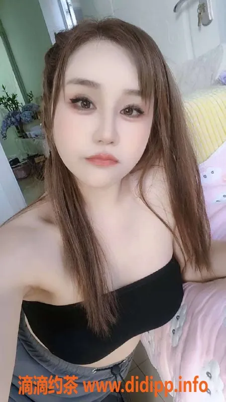 深圳楼凤资源信息,宝安小骚货，800元起，服务超赞！