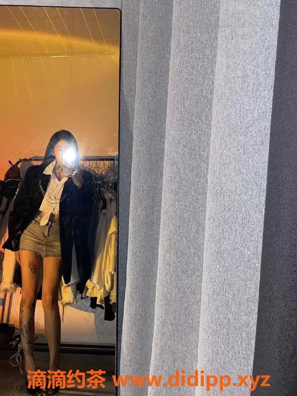 成都楼凤-武侯区可乐，颜值9.0，身材大奶，课时费7/12