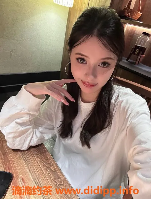 杭州上门服务-23岁英韩混血美眉 上城三新家园等你