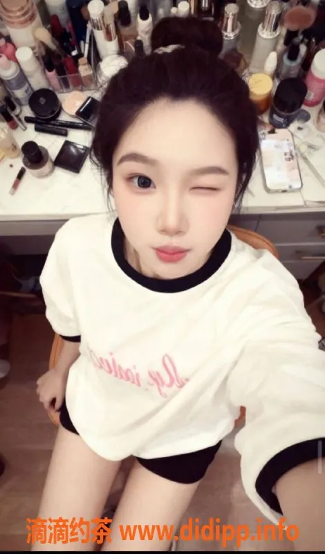 广州楼凤-广州天河 浠珂珂 700元私密服务推荐