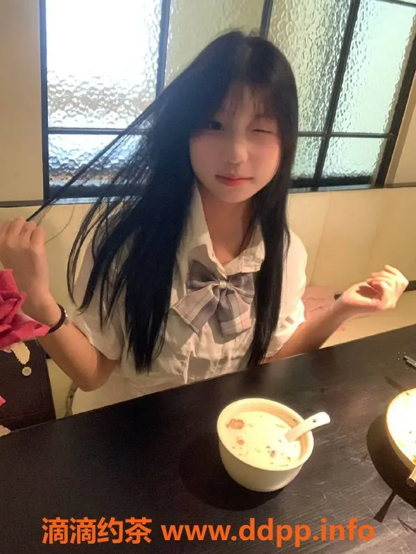 深圳楼凤-福田妮可，体验只需600p，服务超值！