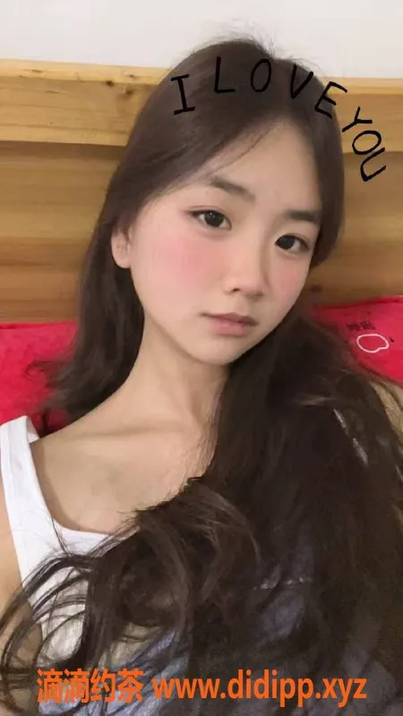 广州楼凤-天河梅花园嫩妹佩琪，600元服务体验