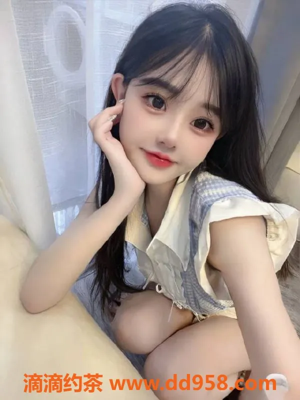 广州楼凤-天河小淘淘，11P嫩妹，夜课舌吻体验