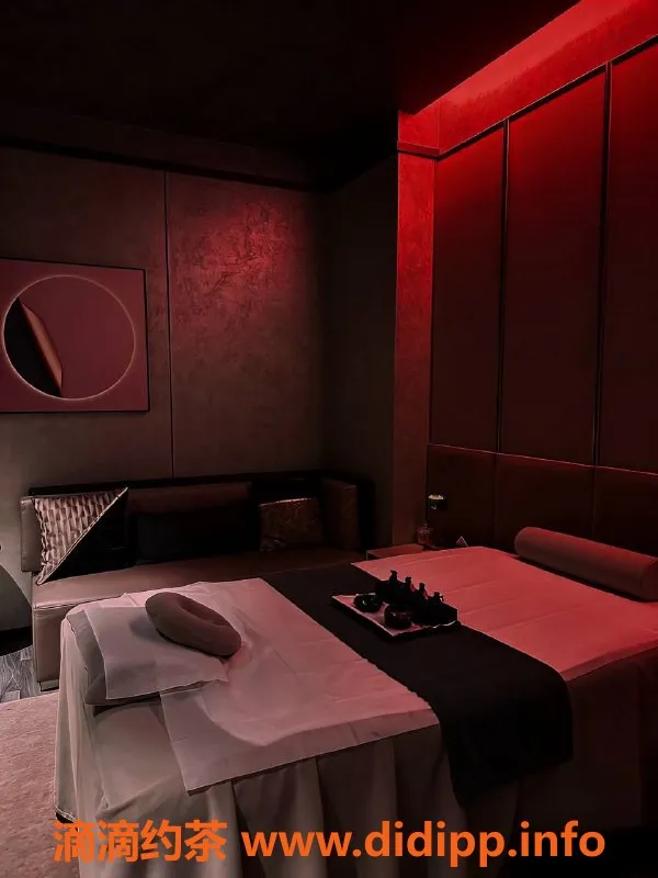 广州楼凤-广州白云人和首家97汤泉，80分钟顶级服务