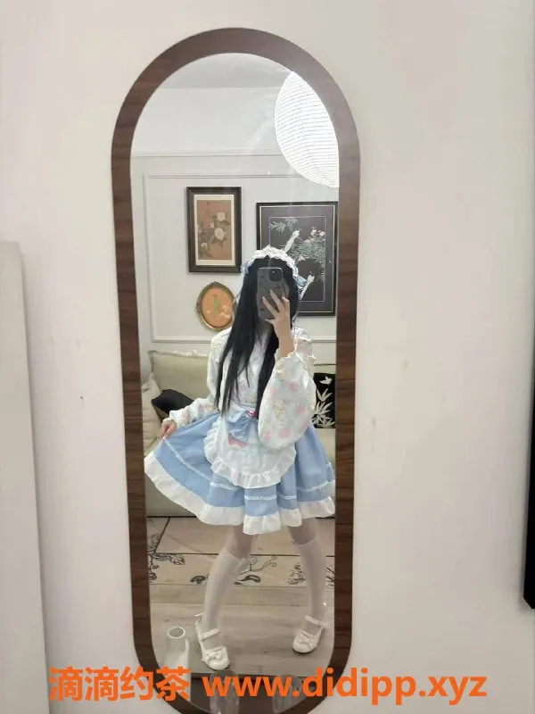 惠州楼凤-大亚湾草莓，162身高21岁，服务多样