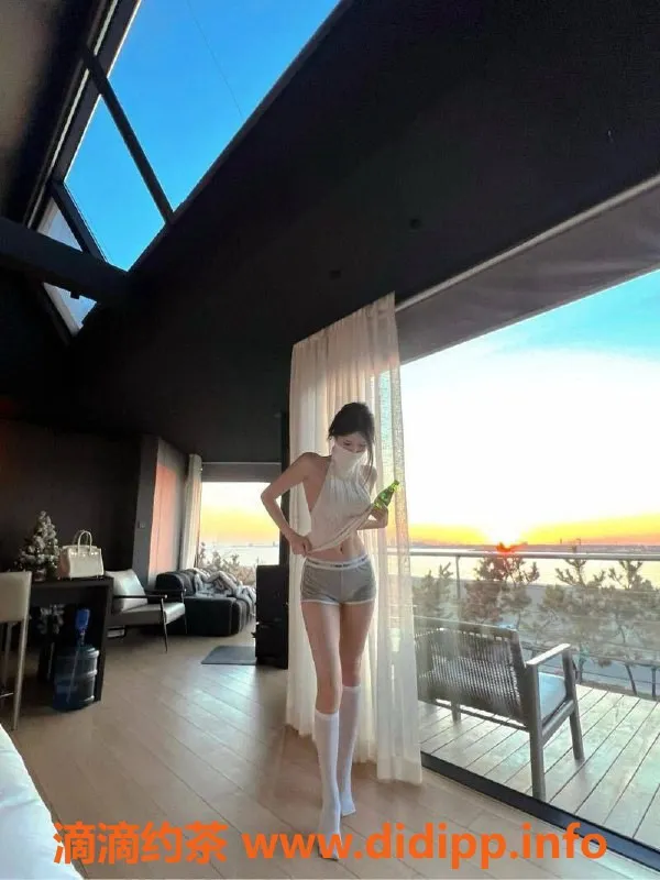 东莞楼凤-长安可欣，优质双向服务，700起