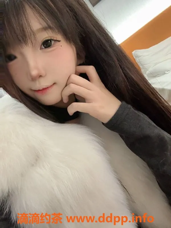 成都楼凤-成华区小媛，身材超赞的嫩妹，课时费仅6/10