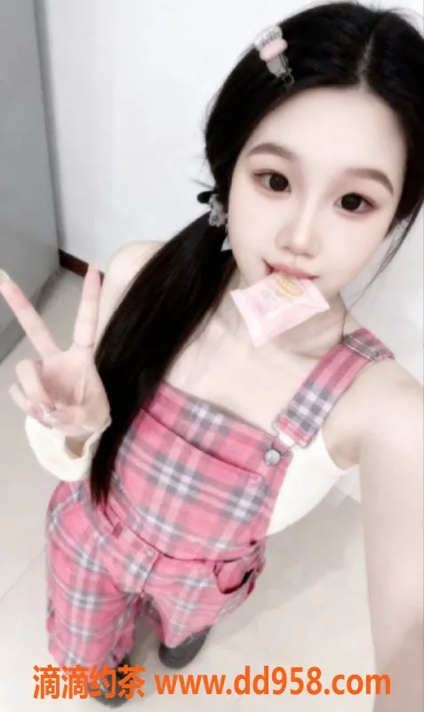 广州楼凤-天河嫩妹浠珂珂，7P鸳鸯浴服务