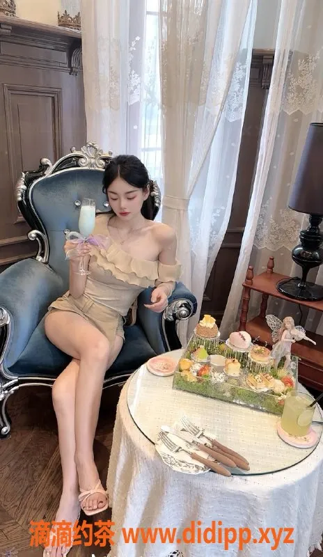 湛江楼凤资源信息,甜甜，身高165，气质佳，服务多样，性价比高