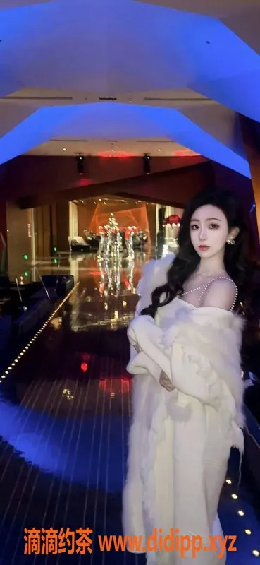 常州楼凤-常州困困，22岁，166高，96斤，C罩杯，价格8起