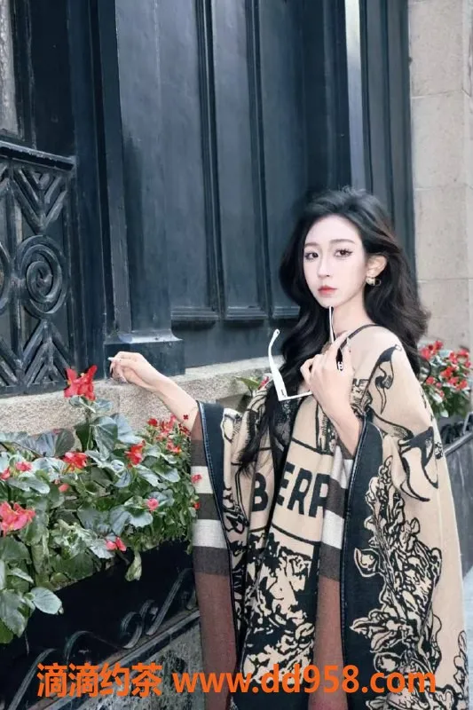 常州楼凤-常州困困，22岁，166高，96斤，C罩杯，价格8起