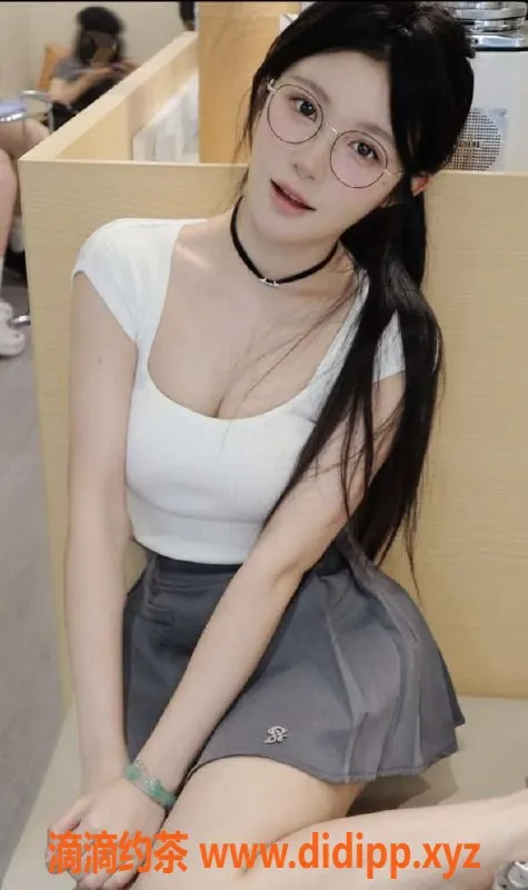 无锡楼凤-06超嫩极品校花，惠山天一公馆激情体验