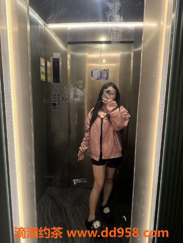 昆明楼凤-盘龙区冰淇淋，500元体验身心愉悦