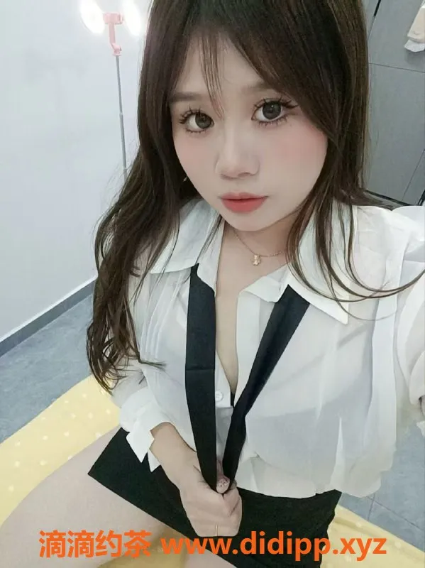 广州楼凤资源信息,白云区婷婷23岁风骚女神，34C胸围等你体验