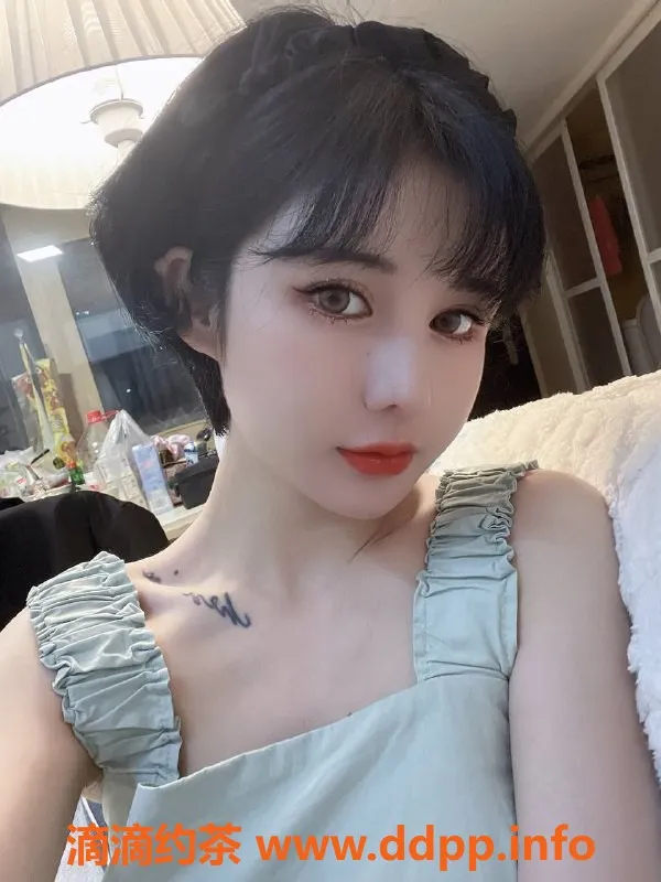 厦门楼凤-思明区小奶莓，800元洗吹做服务