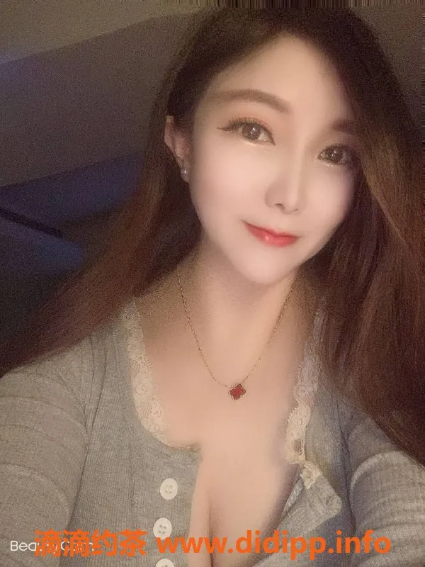 深圳楼凤-福田奶糖，900P深喉&舌吻服务体验