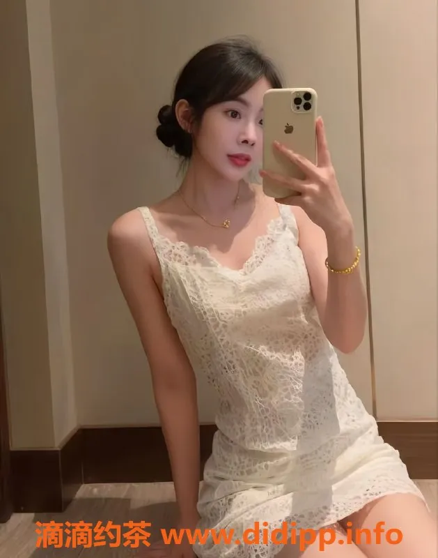 广州抓龙筋-广州海珠萍萍，25岁163cm，49kg，36D魅力女神