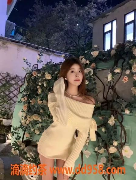 广州楼凤-天河焦糖嫩妹，600元水费69服务体验