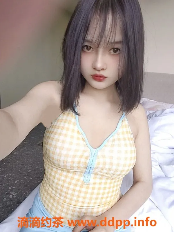 重庆楼凤-江北玲玲，21岁156cm，C+罩杯，96斤热情服务